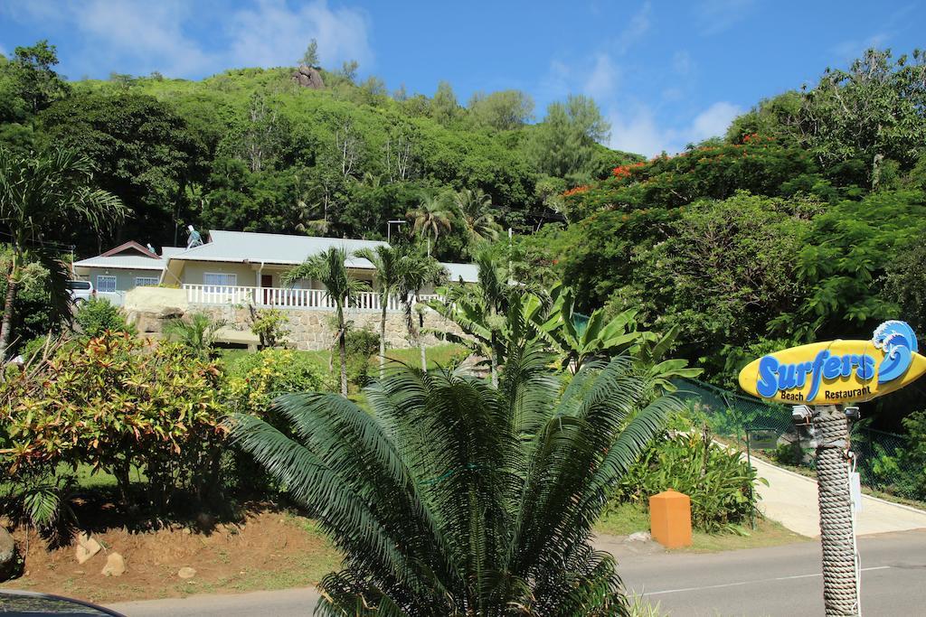 Surfers Self Catering Takamaka