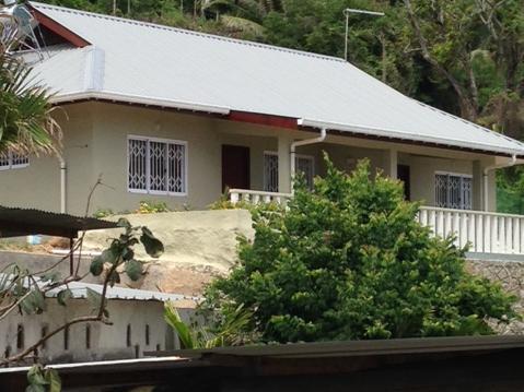 Surfers Beach Self Catering Chalets Chalet *