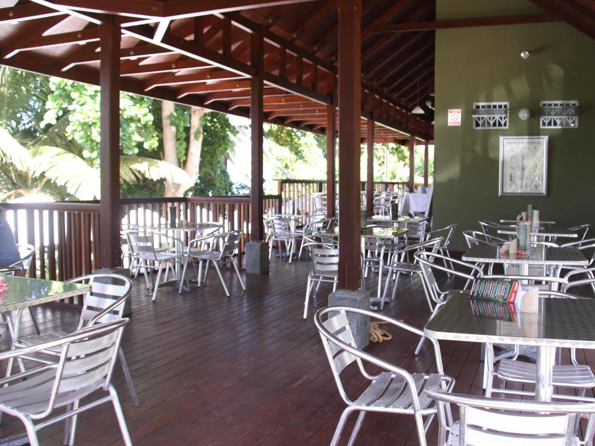 Surfers Beach Self Catering Chalets