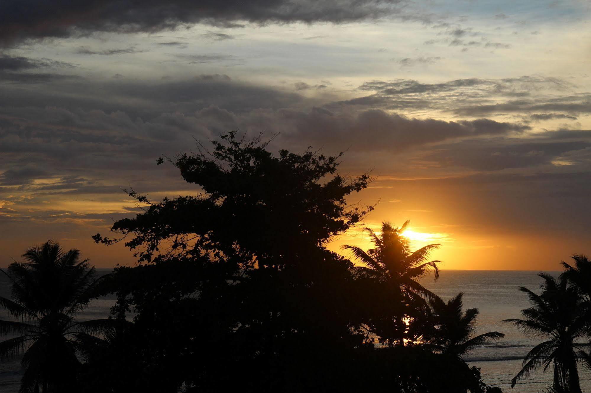 Surfers Beach Self Catering Chalets Chalet