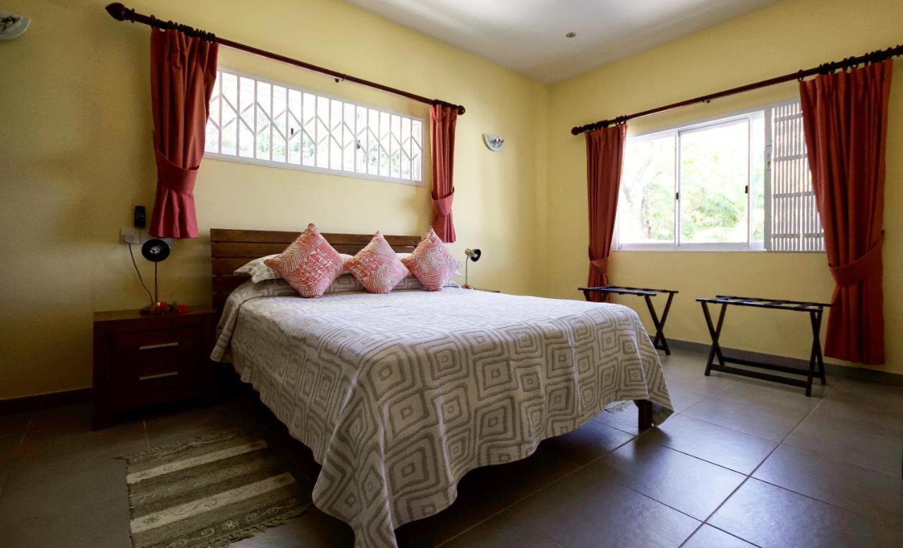 Surfers Beach Self Catering Chalets
